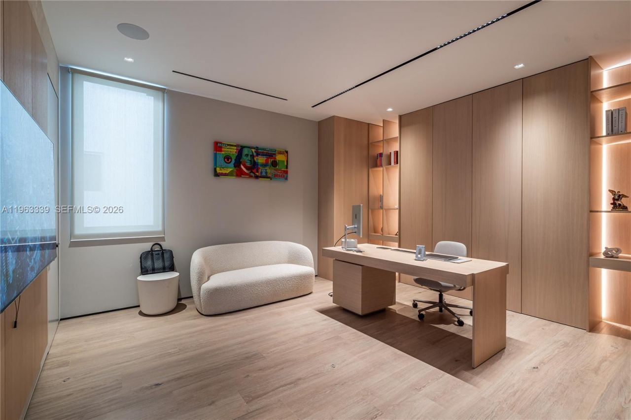 10540 NW 67th Ter , Doral, FL 33178 Photo