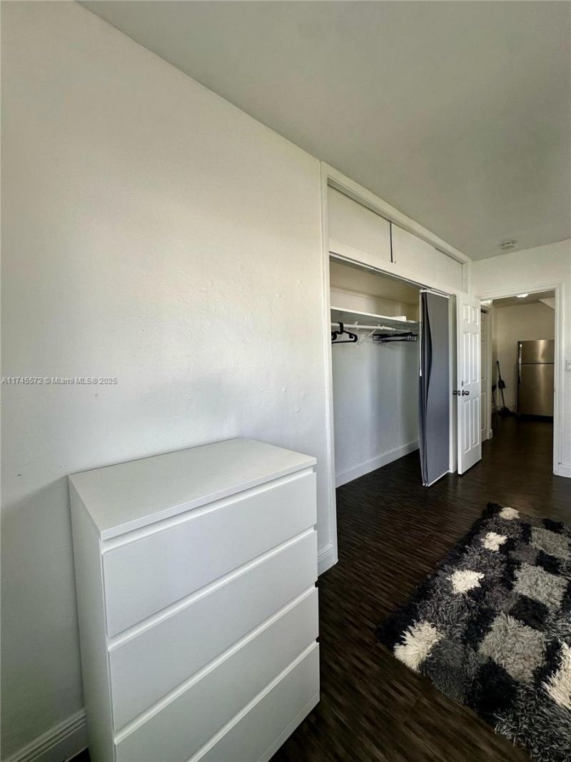 7035 Rue Granville, Miami Beach, FL 33141 Photo