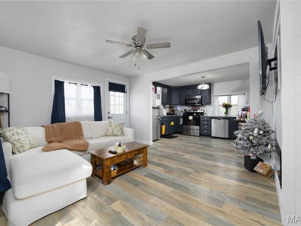 103 Bell Creek Road, Crocker, MO 65452