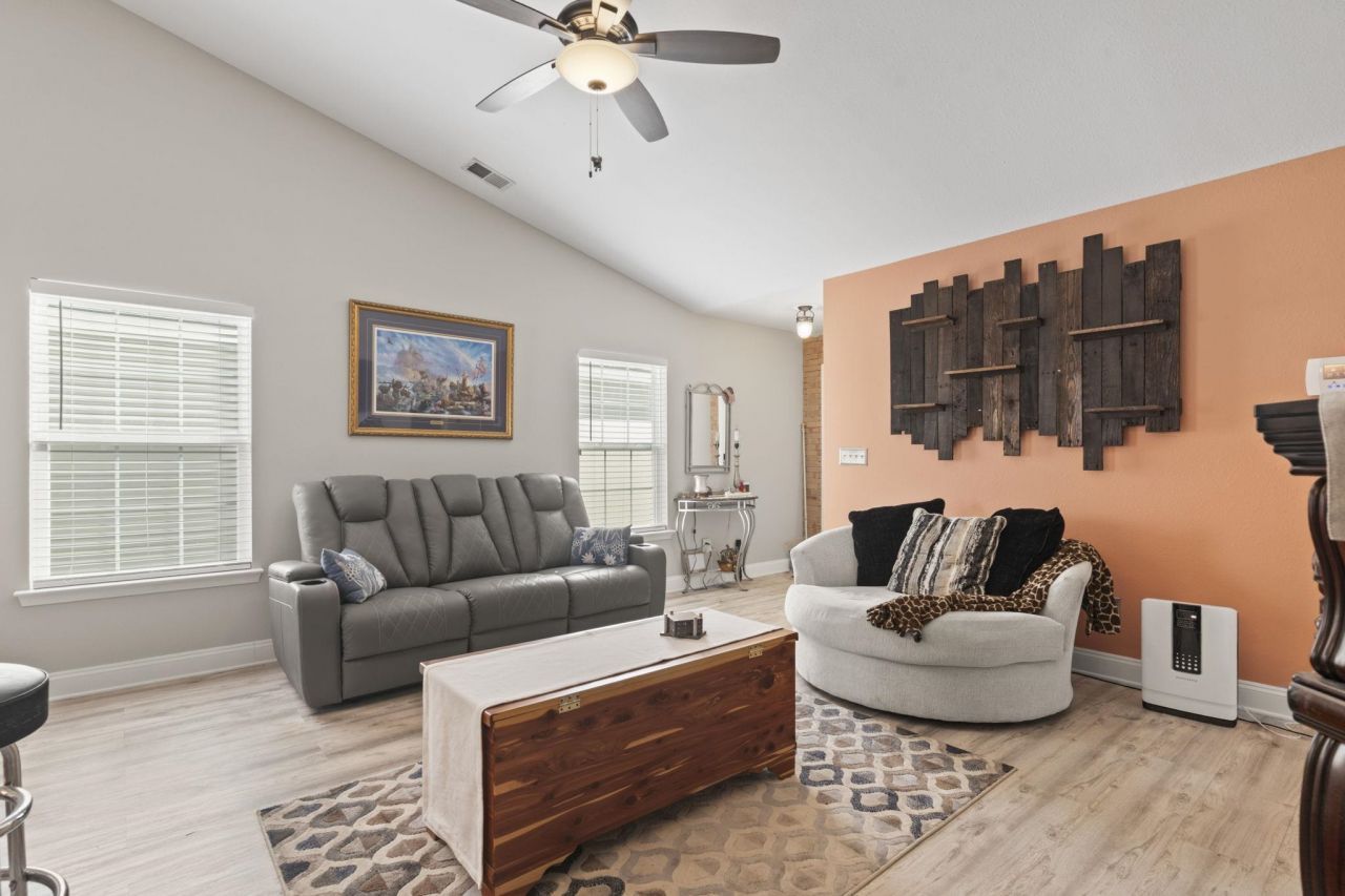 3058 Hollybrooke Dr.  Photo 19