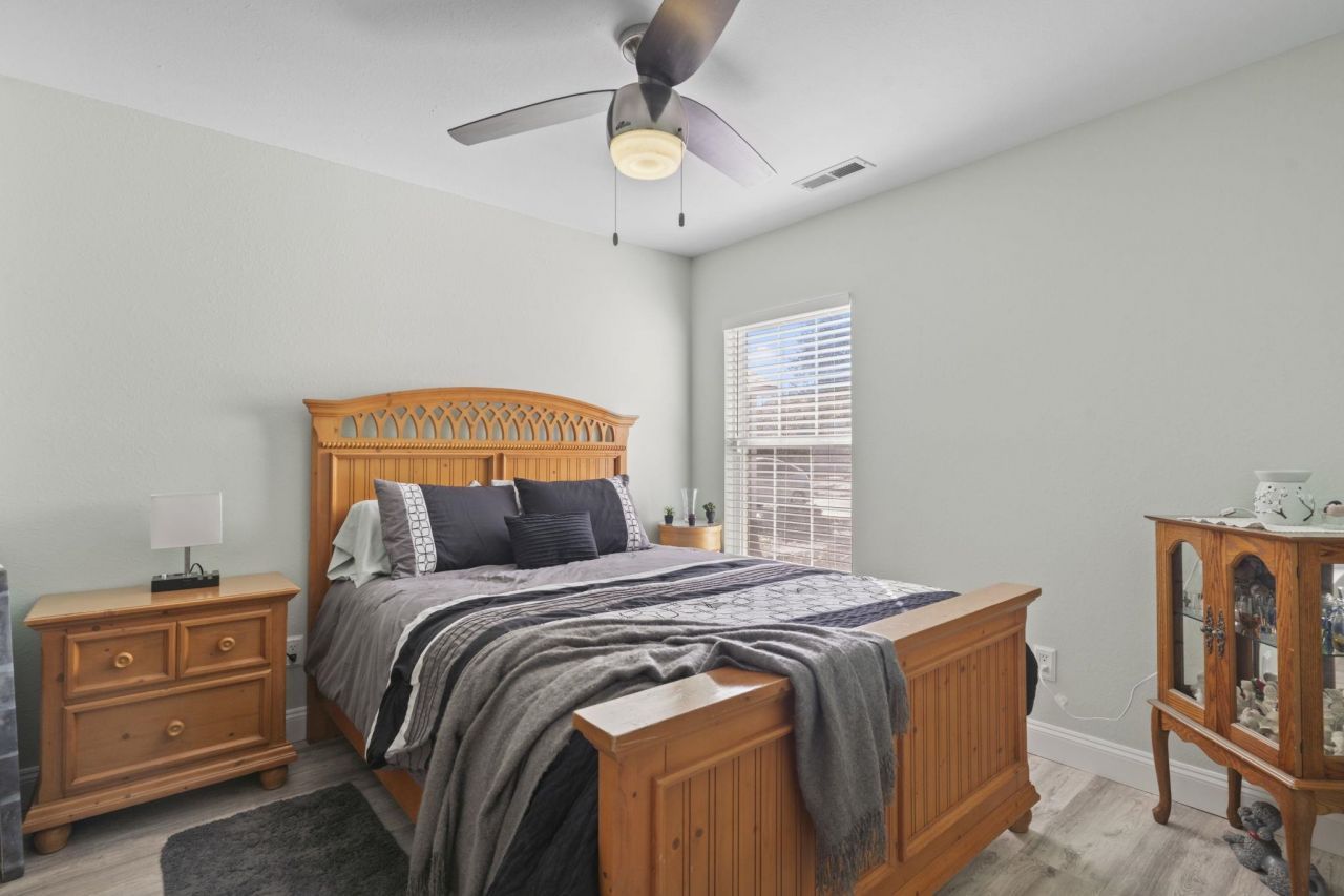 3058 Hollybrooke Dr.  Photo 23