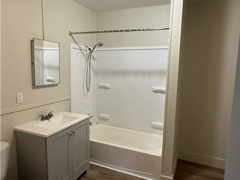 4435 State Road, Cleveland, OH 44109 Photo 12