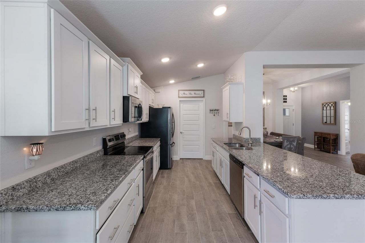 9320 46th Court E, Parrish, FL 34219 Photo