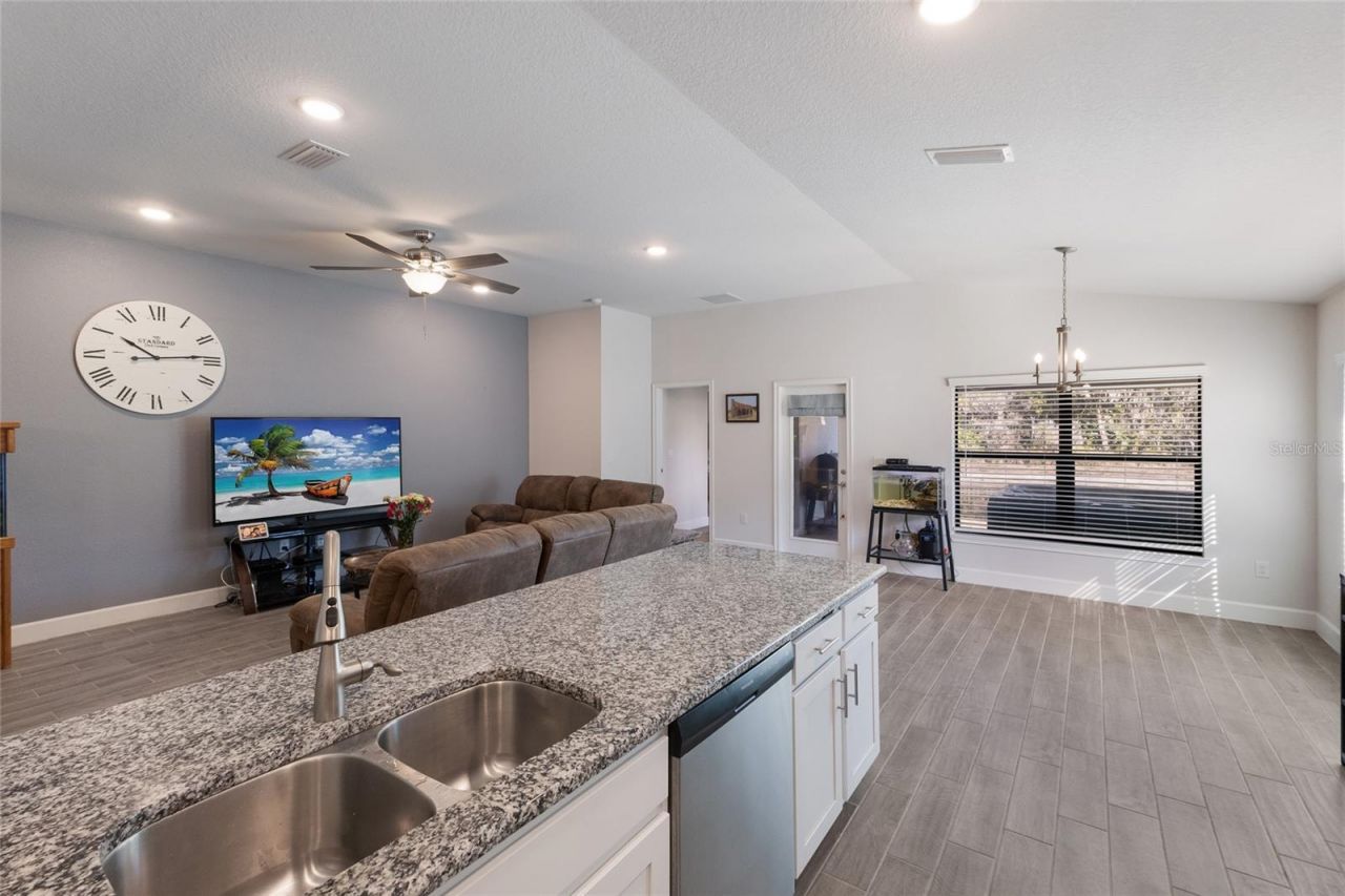 9320 46th Court E, Parrish, FL 34219 Photo