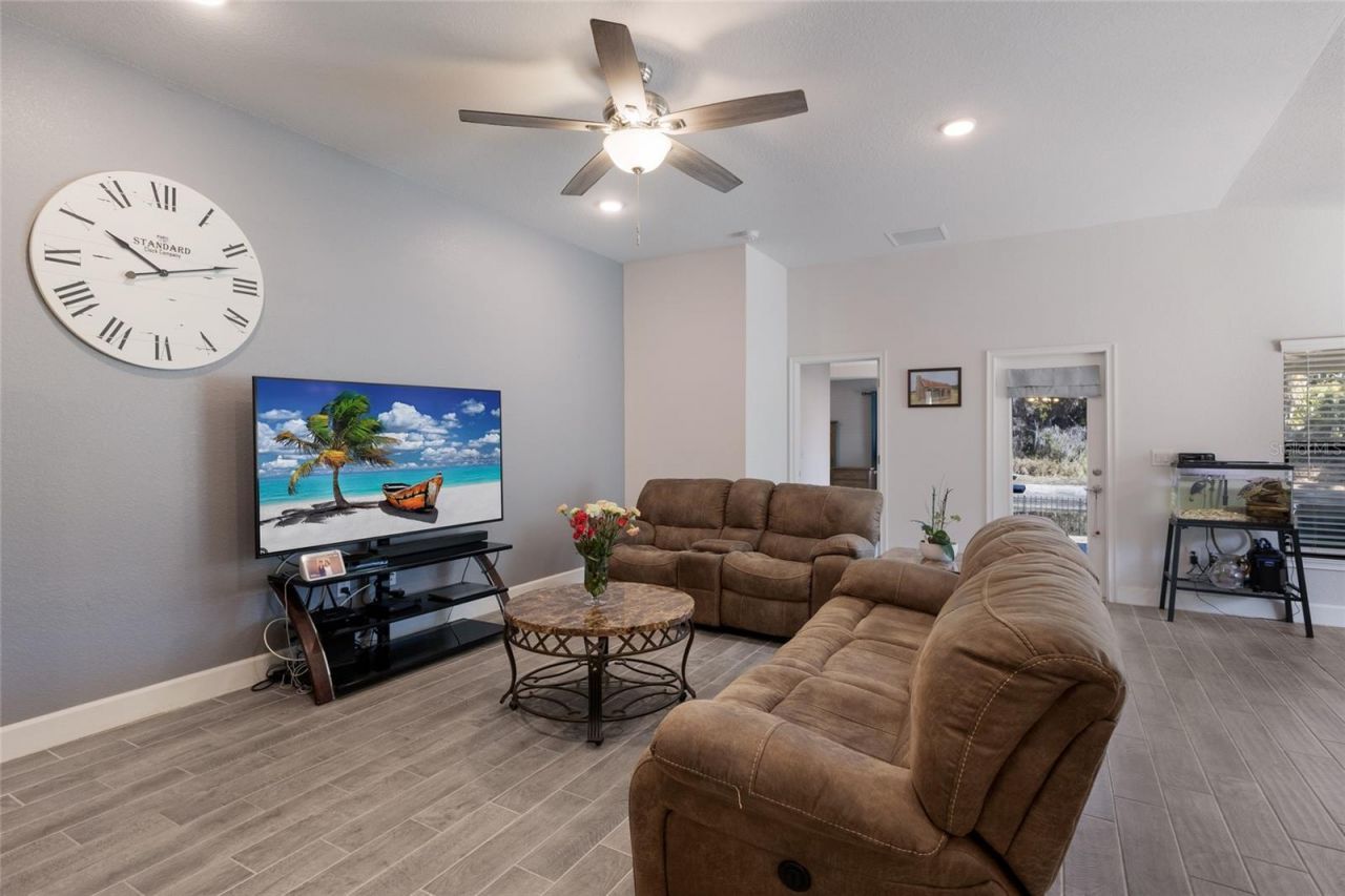 9320 46th Court E, Parrish, FL 34219 Photo