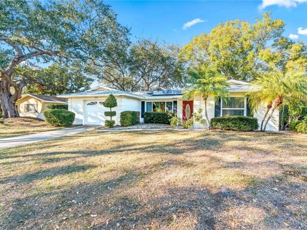 2040 FOREST DRIVE, CLEARWATER, FL 33763