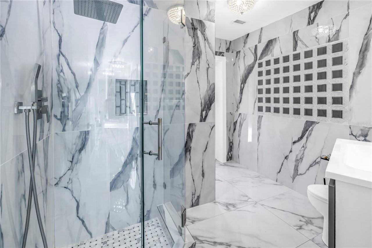 583 Crystal Drive, Madeira Beach, FL 33708 Photo