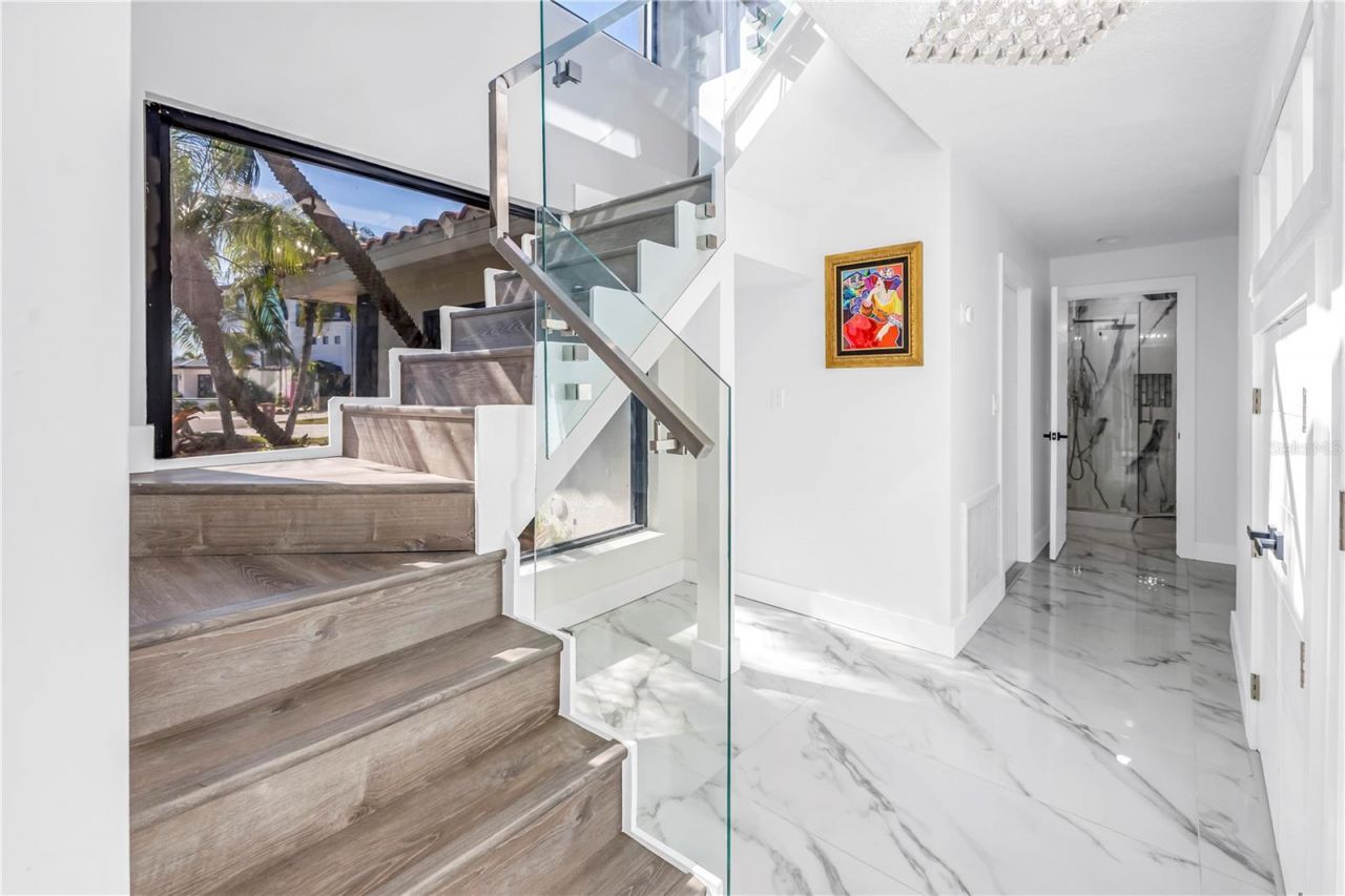 583 Crystal Drive, Madeira Beach, FL 33708 Photo