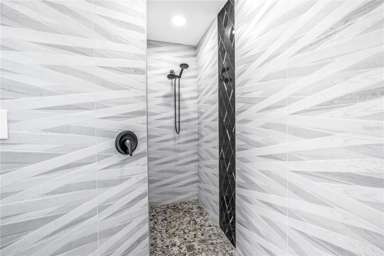 583 Crystal Drive, Madeira Beach, FL 33708 Photo