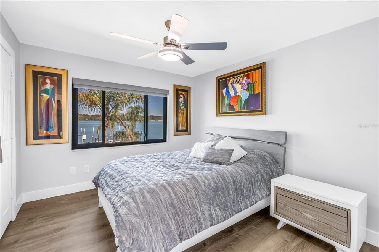 583 Crystal Drive, Madeira Beach, FL 33708 Photo