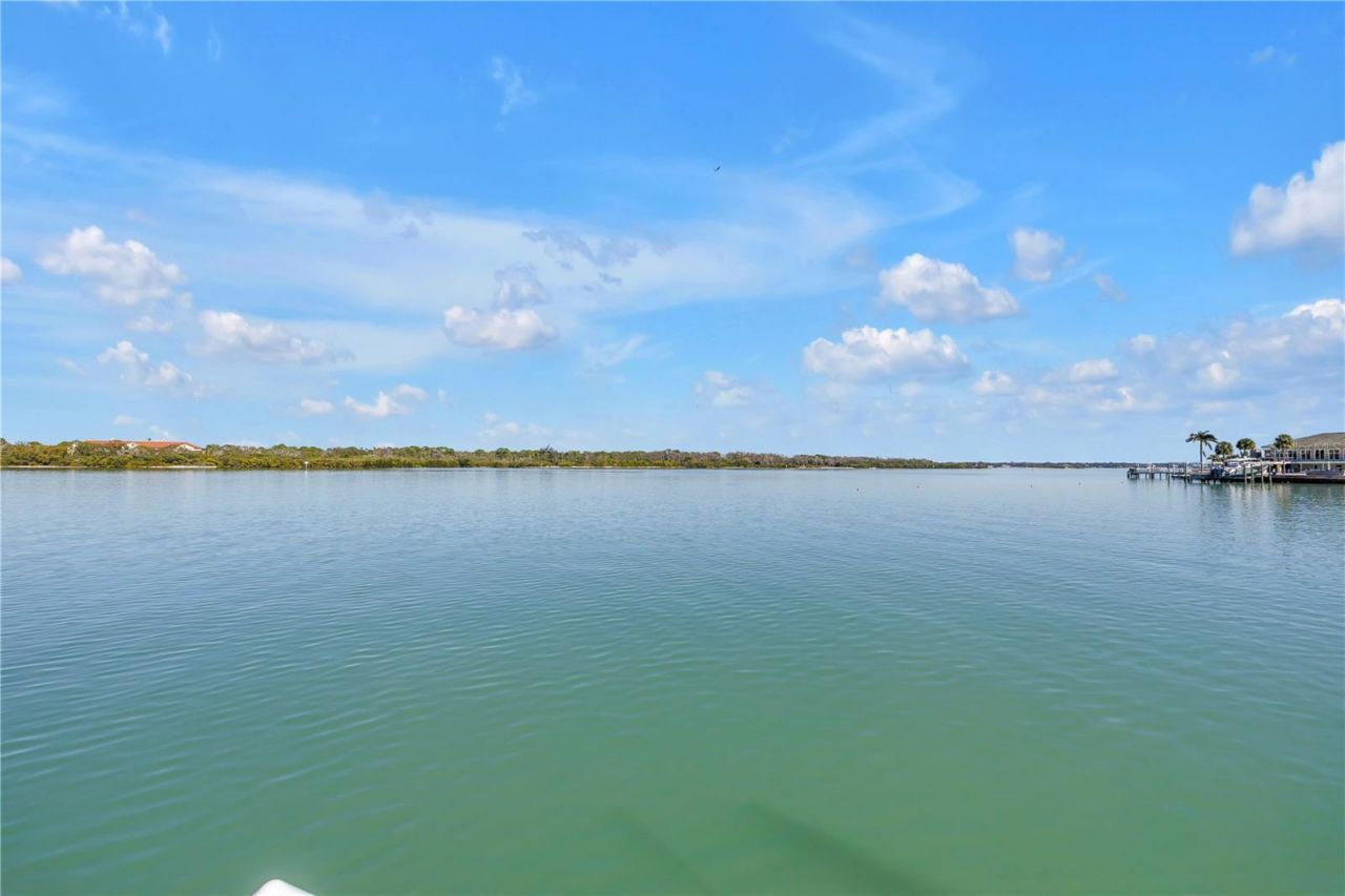 583 Crystal Drive, Madeira Beach, FL 33708 Photo