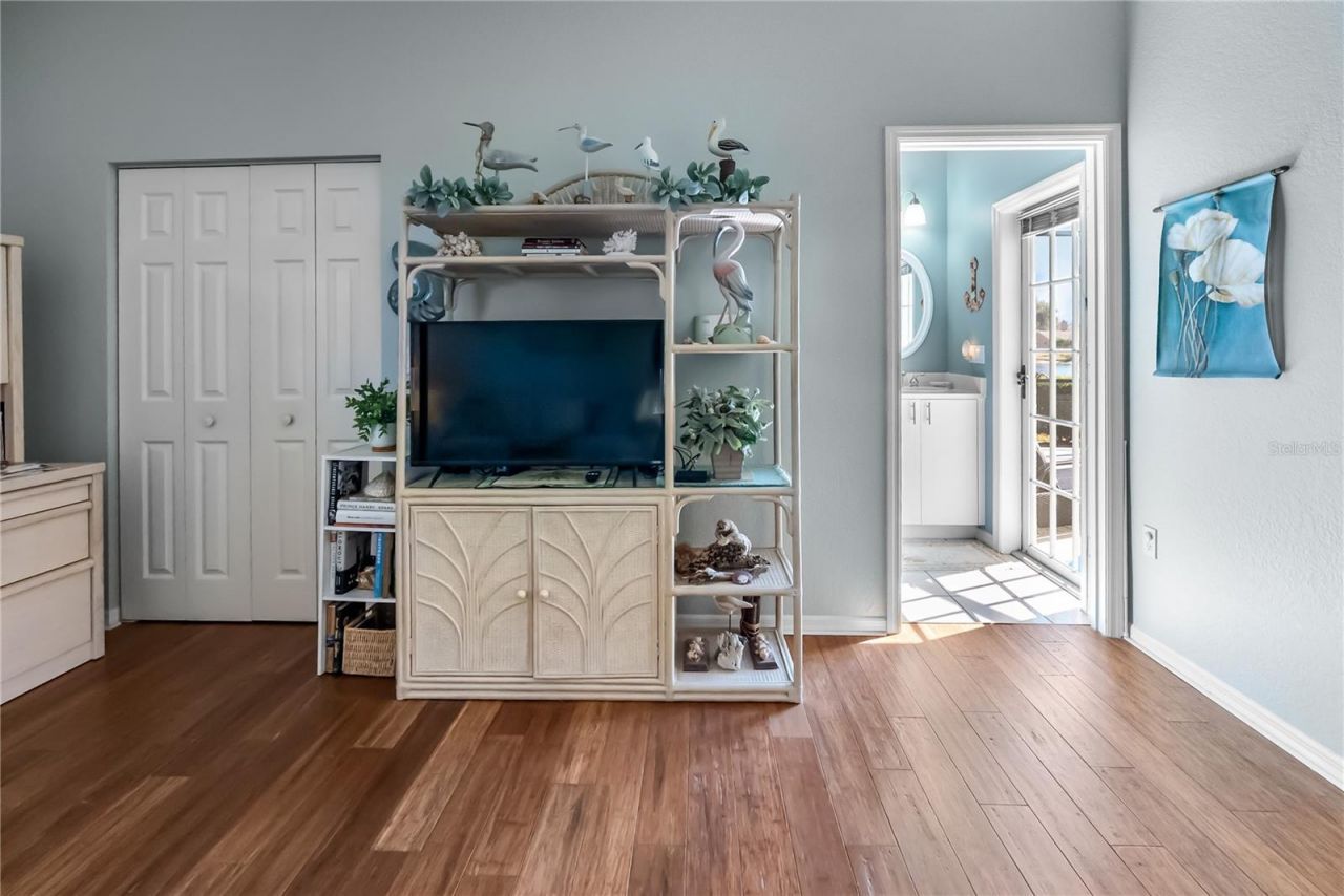 6955 Stetson Street Circle, Sarasota, FL 34243 Photo