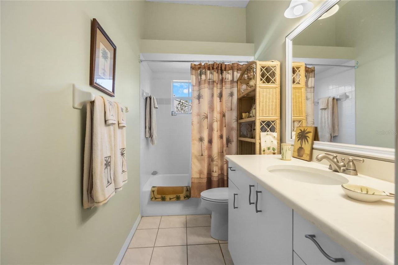 6955 Stetson Street Circle, Sarasota, FL 34243 Photo