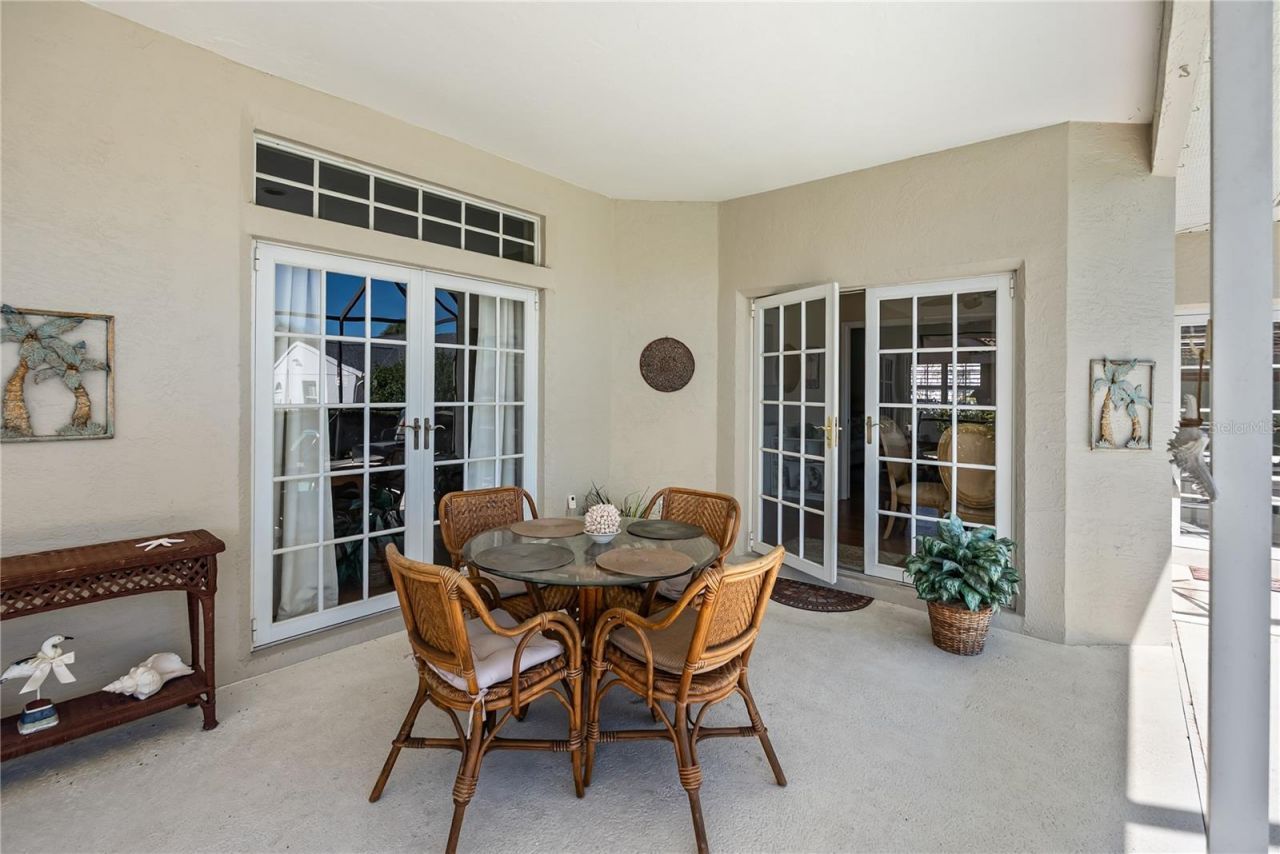 6955 Stetson Street Circle, Sarasota, FL 34243 Photo