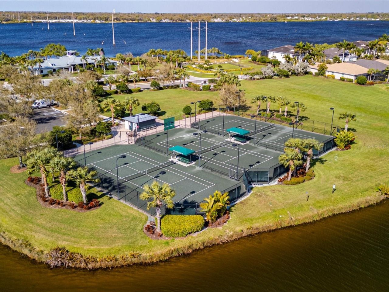 1022 Overlook Court, Bradenton, FL 34208 Photo