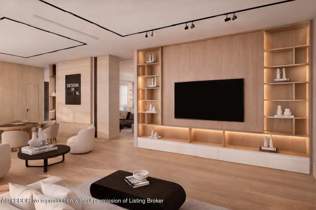 256 Alhambra Place, West Palm Beach, FL 33405 Photo