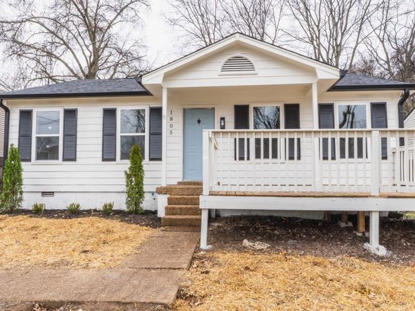 1805 Meadow Cliff Dr, Nashville, TN 37210