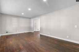 1650 Omarest Drive  photo 4