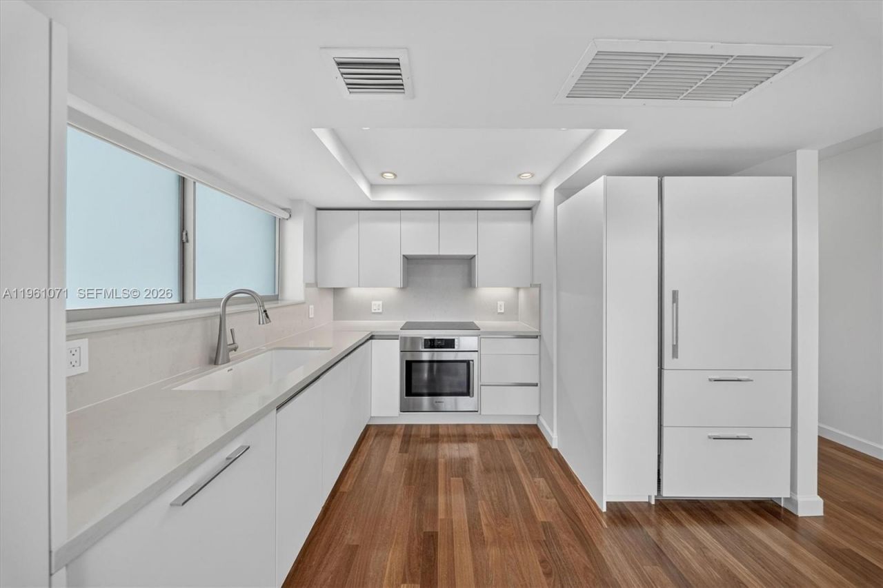 245 Michigan Ave, Unit LP-4, Miami Beach, FL 33139 Photo