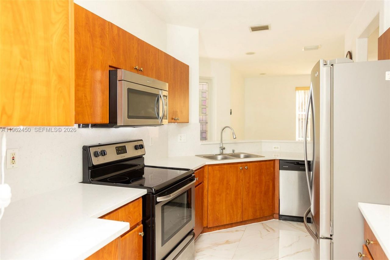 3433 SW 171st Ter, Unit 3433, Miramar, FL 33027 Photo