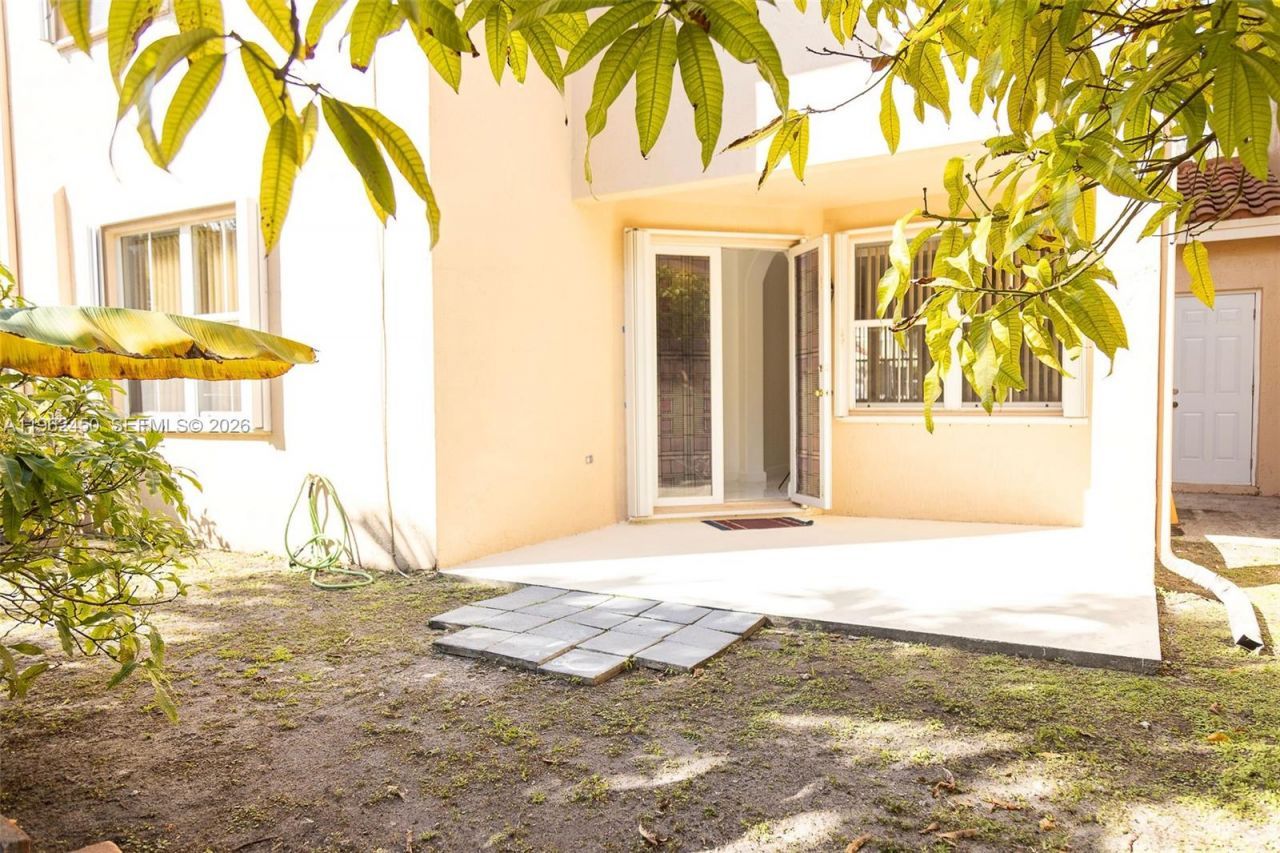 3433 SW 171st Ter, Unit 3433, Miramar, FL 33027 Photo