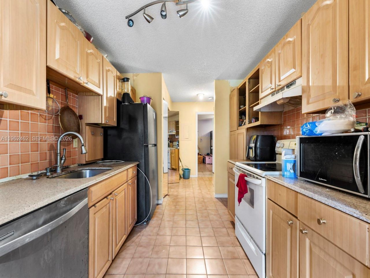 2621 N Carambola Cir N, Unit 1707, Coconut Creek, FL 33066 Photo