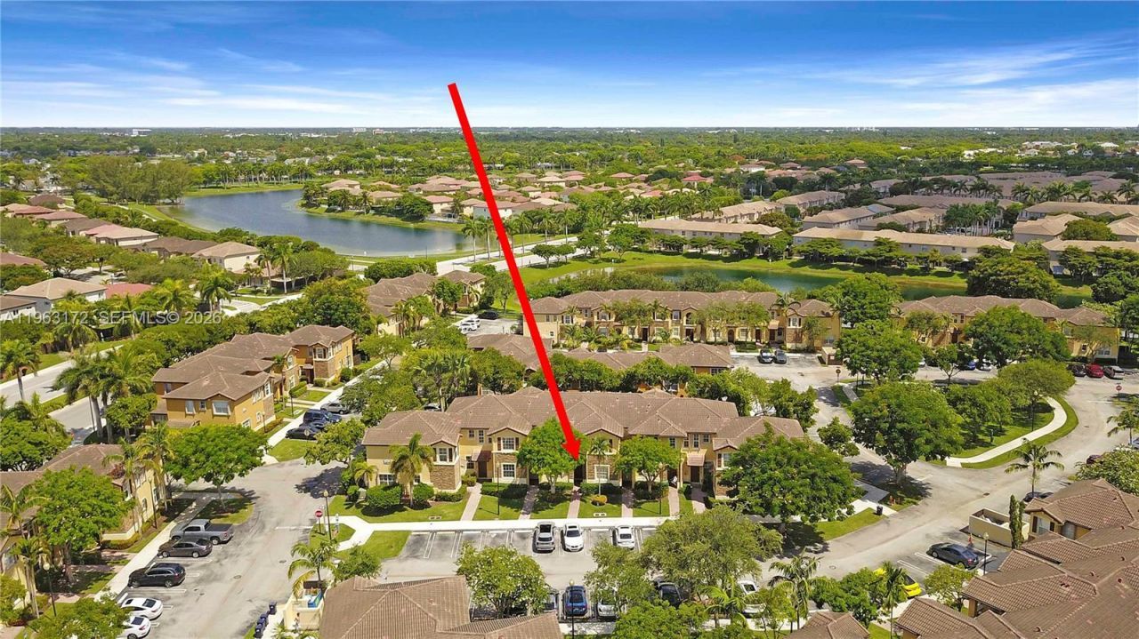 9353 SW 227th St, Unit 5-21, Cutler Bay, FL 33190 Photo