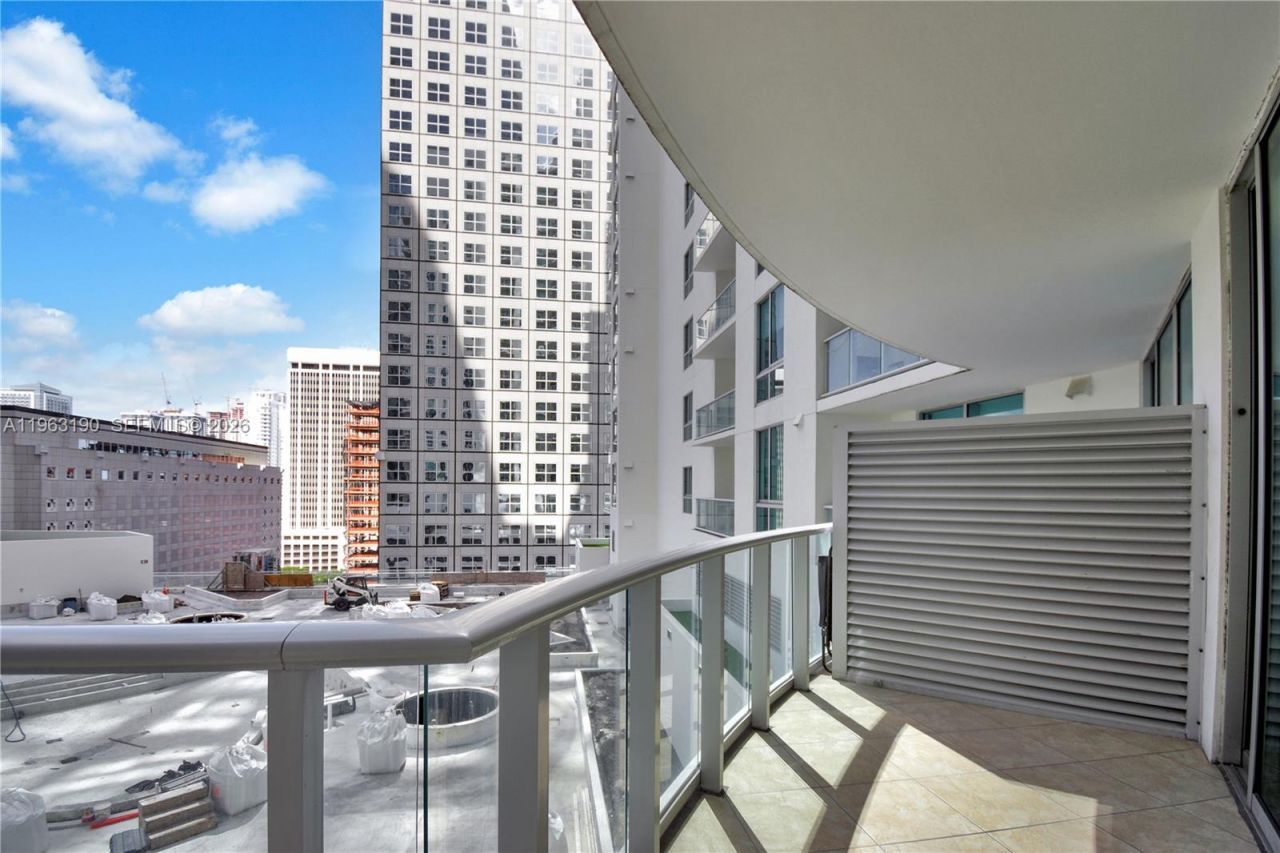 300 S Biscayne Blvd , Unit T-1405, Miami, FL 33131 Photo