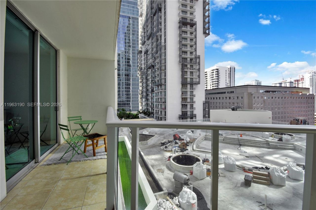 300 S Biscayne Blvd , Unit T-1405, Miami, FL 33131 Photo