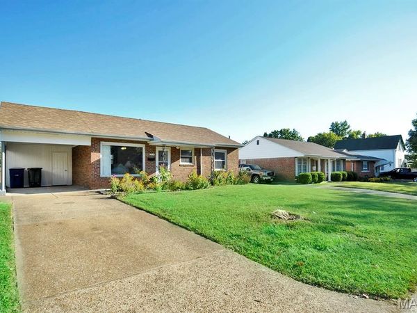 7316 Sharp Avenue, St Louis, MO 63116