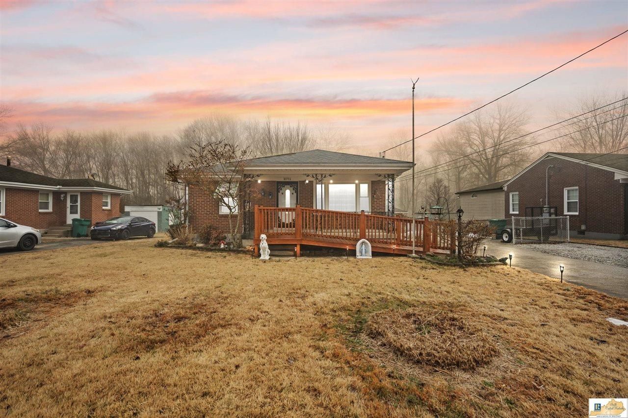 10711 Alberta Drive, Fairdale, KY 40118 Main Photo