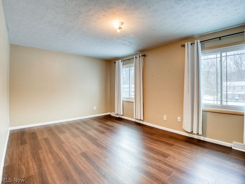 32625 Surrey Lane, Avon Lake, OH 44012 Photo 14