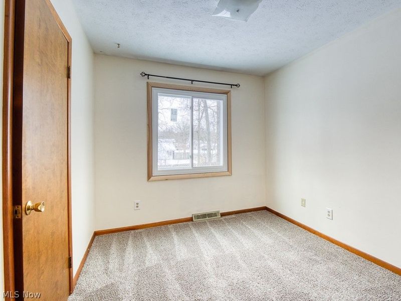 32625 Surrey Lane, Avon Lake, OH 44012 Photo 17