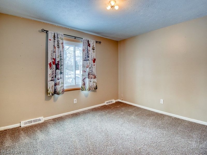 32625 Surrey Lane, Avon Lake, OH 44012 Photo 18