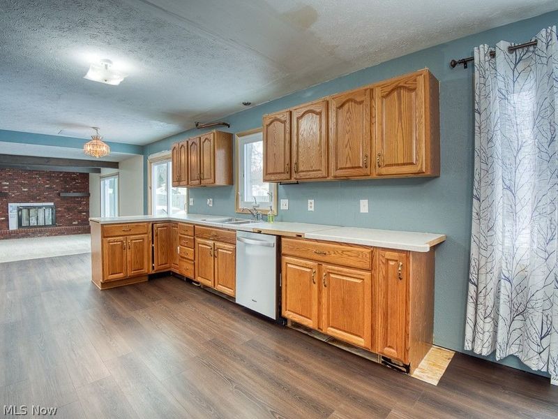 32625 Surrey Lane, Avon Lake, OH 44012 Photo 6