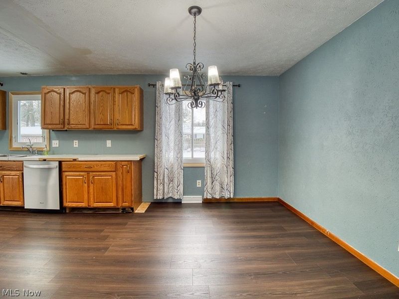 32625 Surrey Lane, Avon Lake, OH 44012 Photo 7