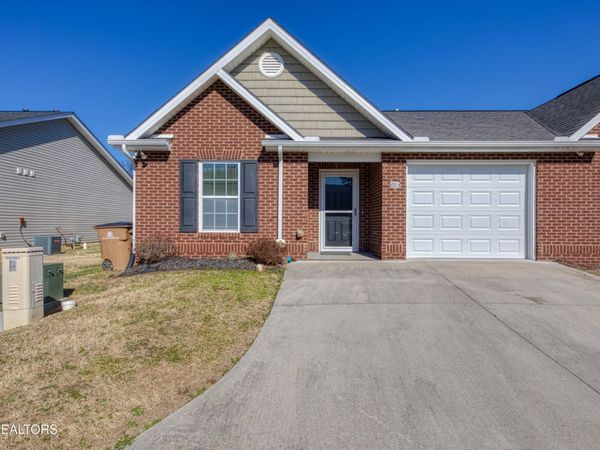 5030 White Petal Way, Knoxville, TN 37912