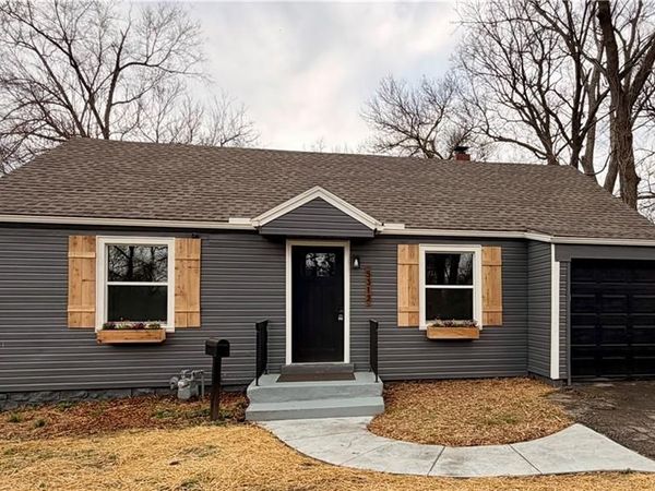 5312 Reeds Road, Mission, KS 66202