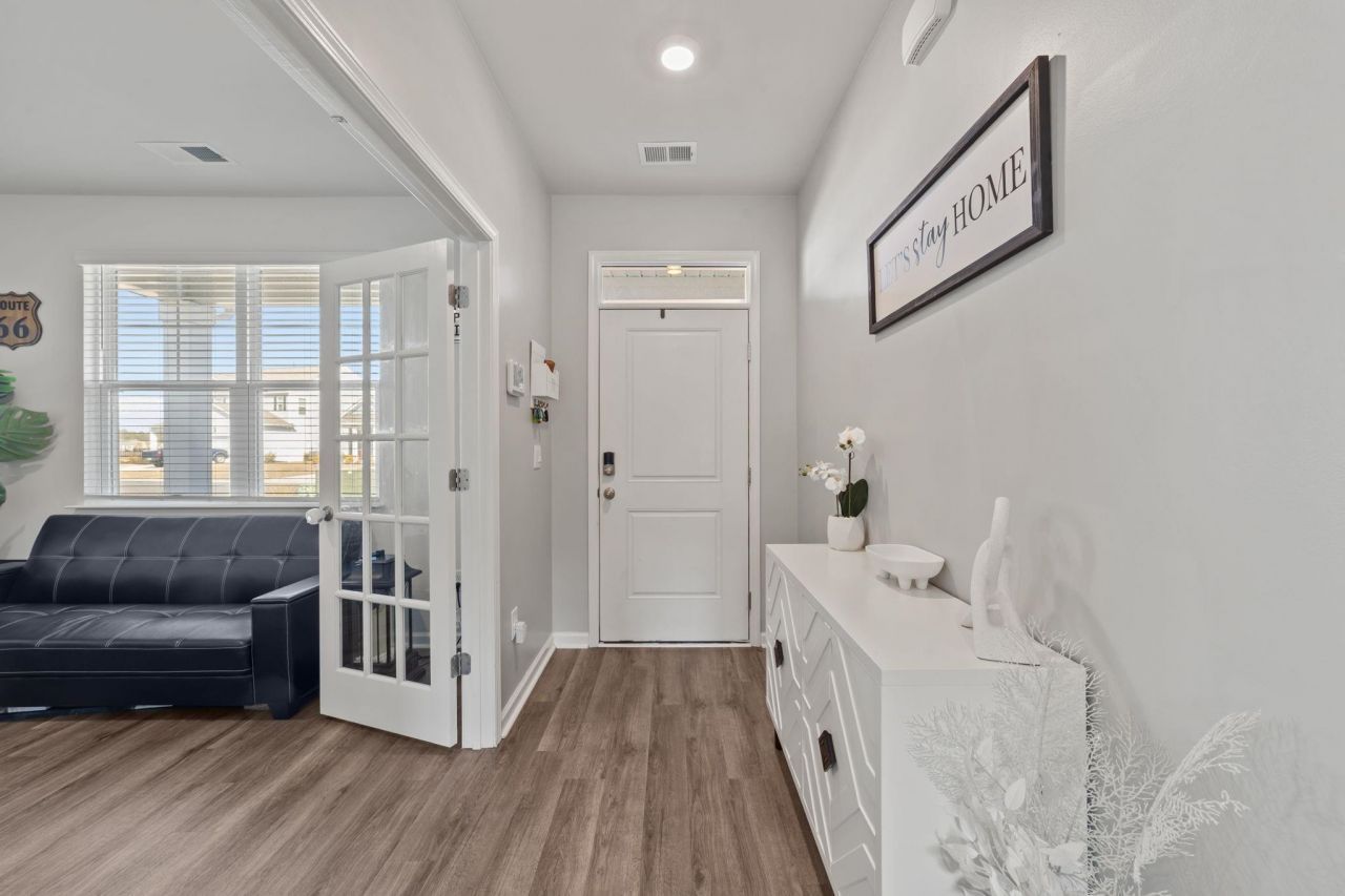 1098 Ridgeford Dr. Photo 14