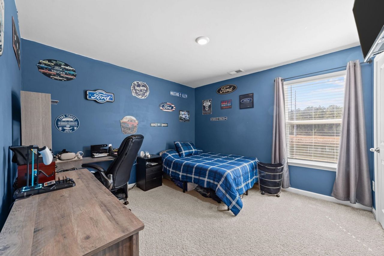 1098 Ridgeford Dr. Photo 24