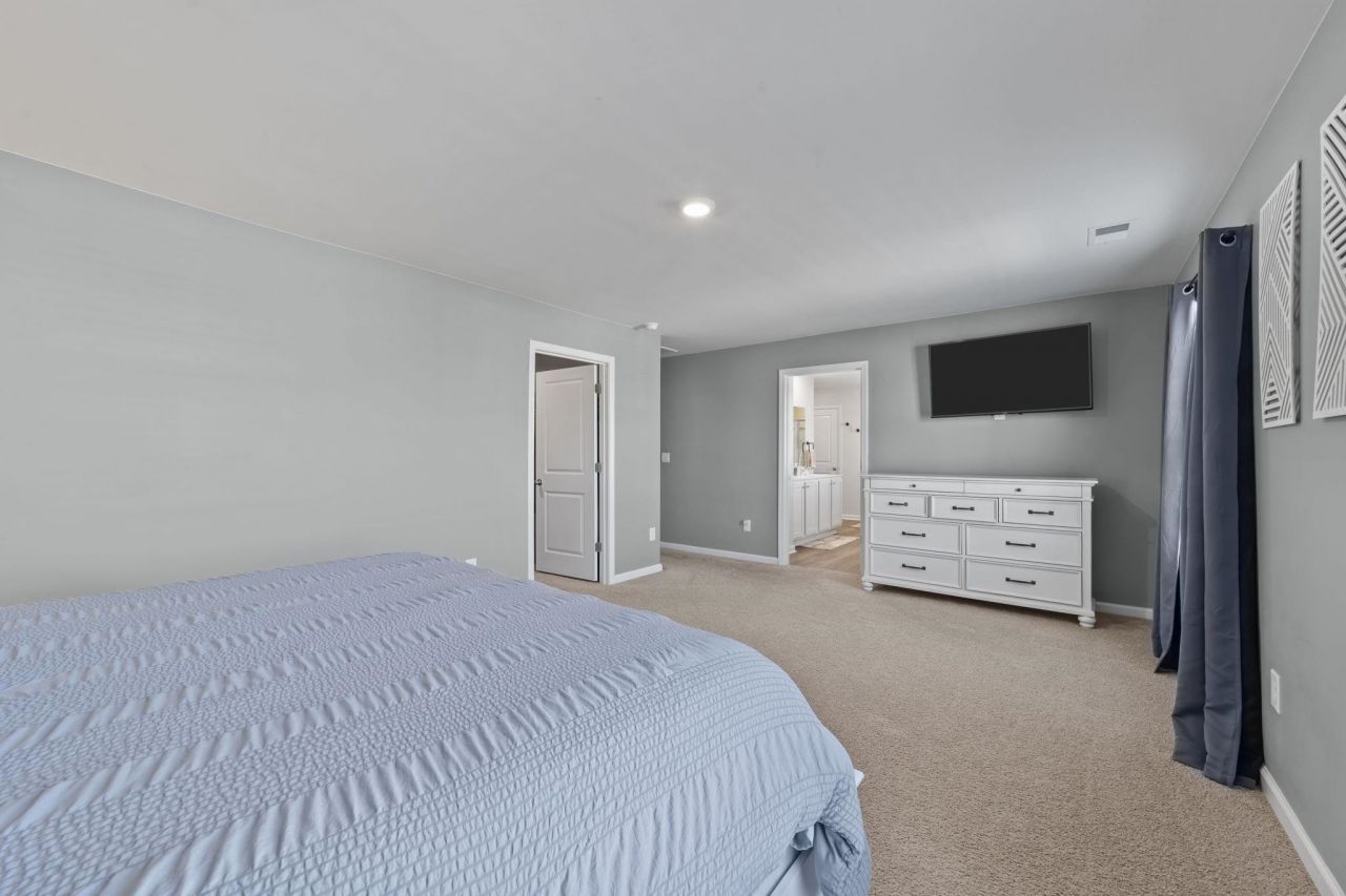 1098 Ridgeford Dr. Photo 28