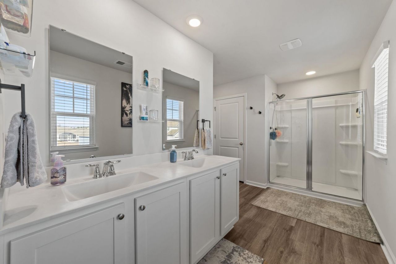 1098 Ridgeford Dr. Photo 30