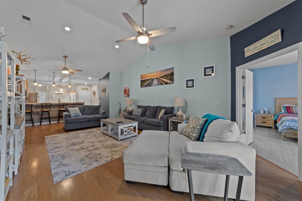 107 Chenoa Dr.  Photo 13