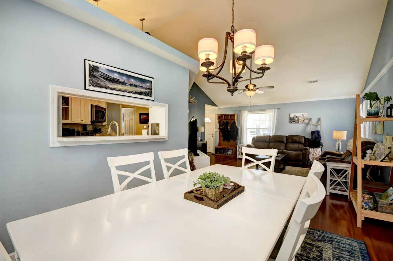 204 Gray Fox Trail Photo 11