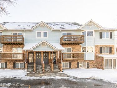 352 Pinewood Drive, Plymouth, MI 48170