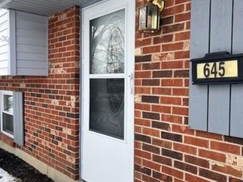 645 Preston Drive, Waynesville, OH 45068 Photo 2