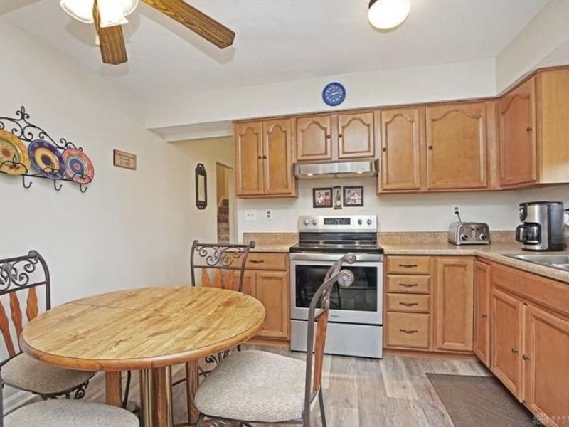 645 Preston Drive, Waynesville, OH 45068 Photo 7