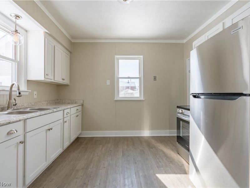 1010 Washington Avenue, Louisville, OH 44641 Photo 13