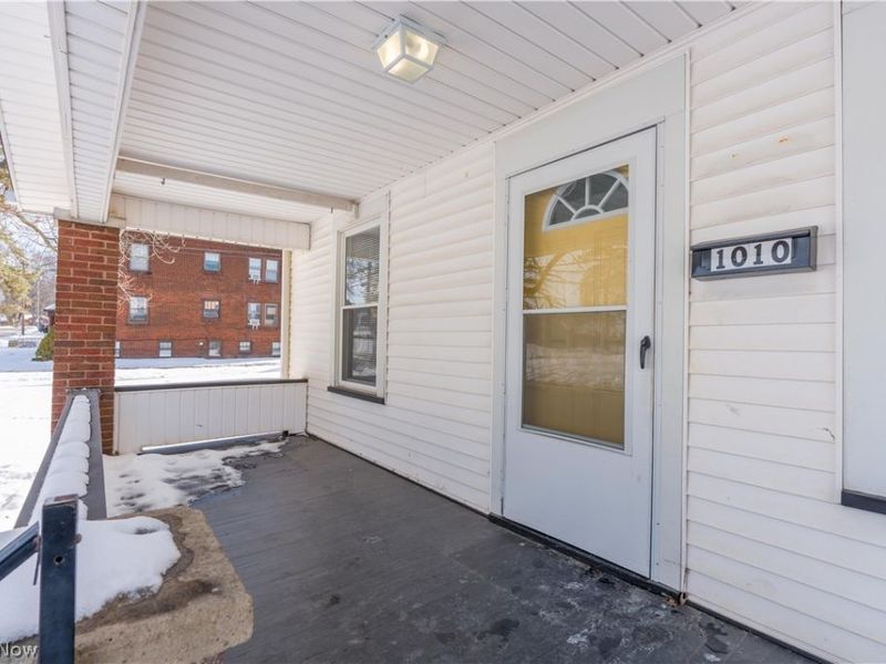 1010 Washington Avenue, Louisville, OH 44641 Photo 3