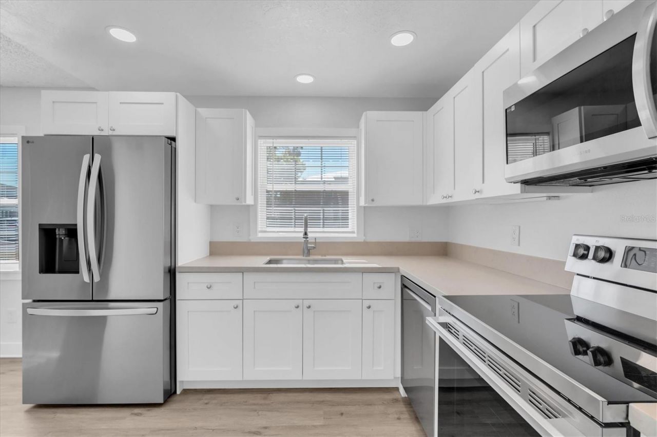 1275 85th Avenue N, Unit A, Saint Petersburg, FL 33702 Photo